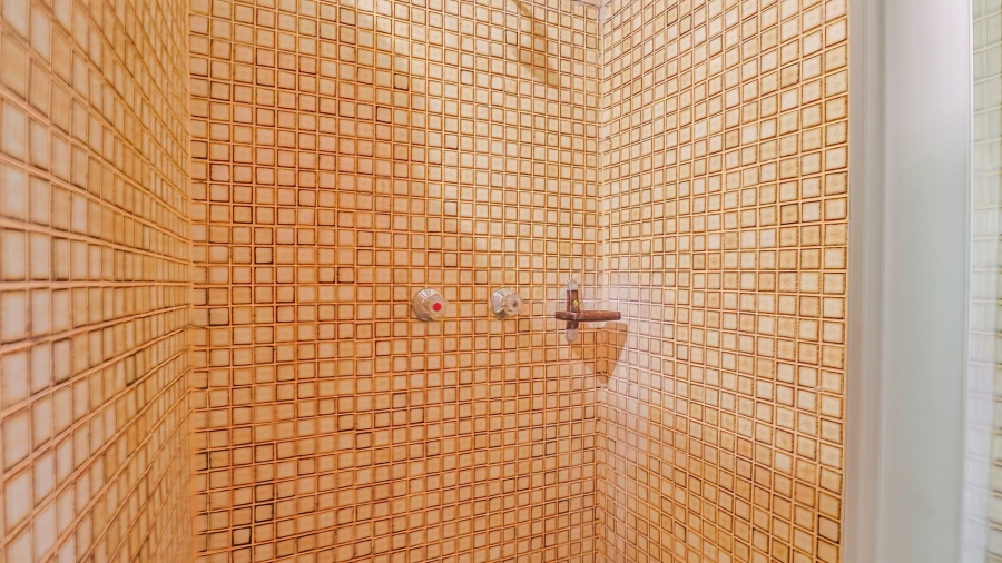 5 Bedroom Property for Sale in Protea Park North West